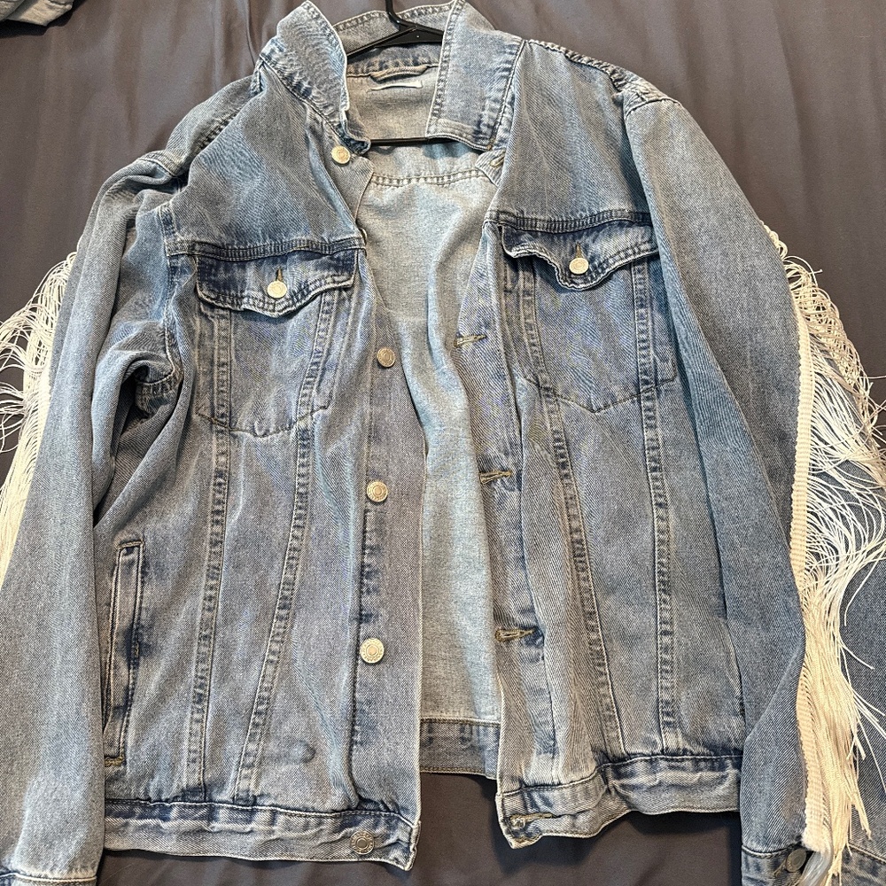 Oversized Faded Jean jacket with fringe